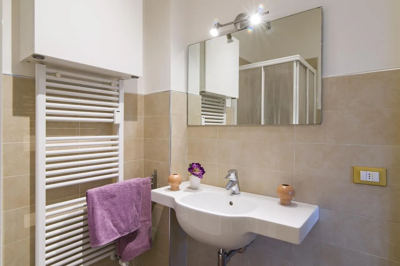 Porta Al Prato Cozy Apartment Florence